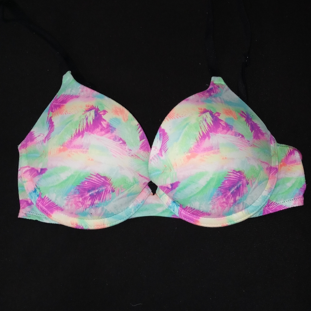 Pink Victoria secret bra
